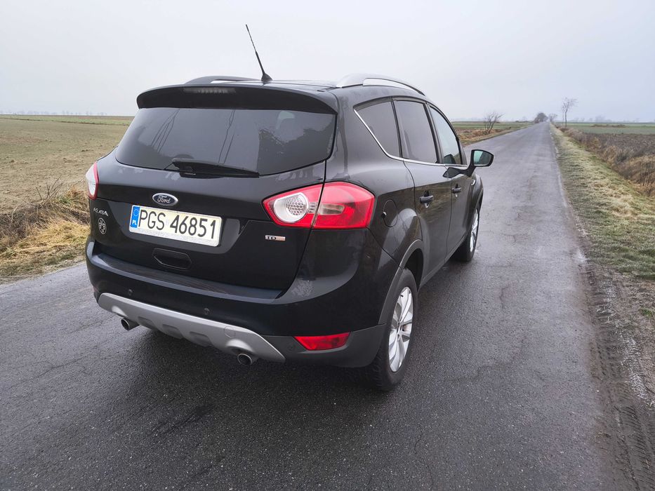 Ford Kuga 2.0 DIESEL 140KM nawigacja 4x4 dwa komplety opon