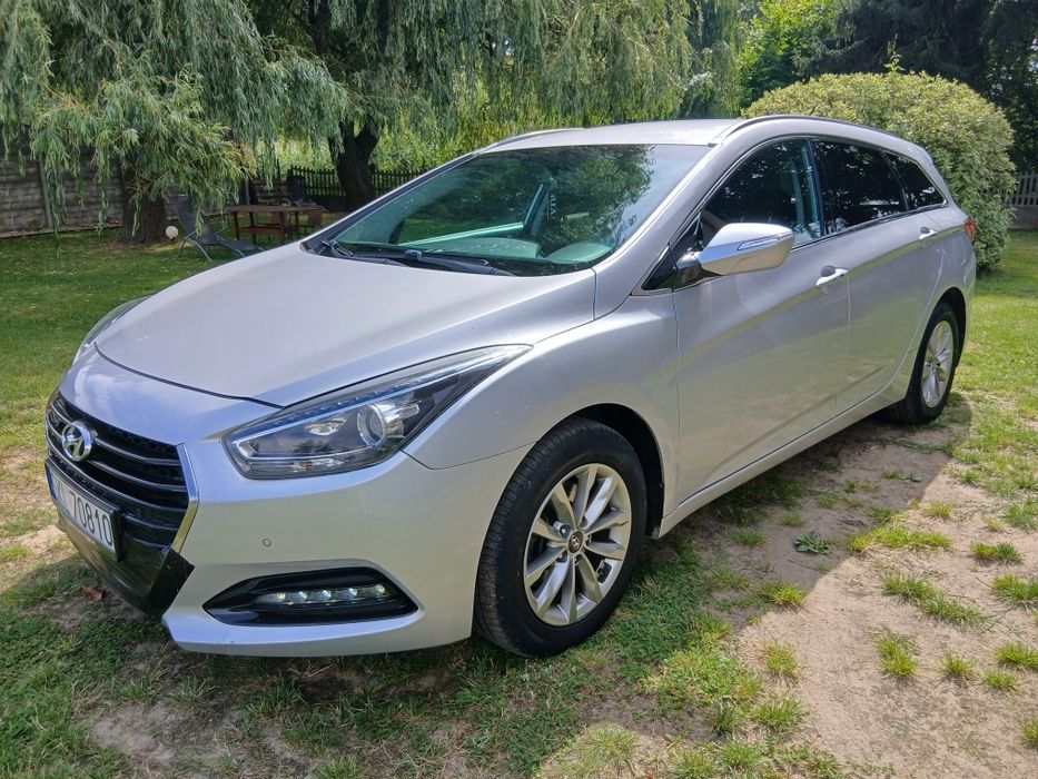 Hyundai i40 1.7 CRDI 141 PS  led Czujniki