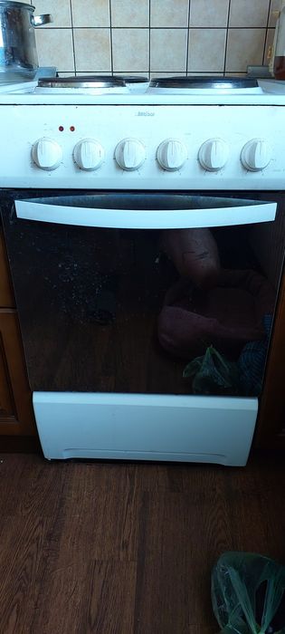 Продам стиралку ARDO,елекктро  печ ZANUSSI все бу
