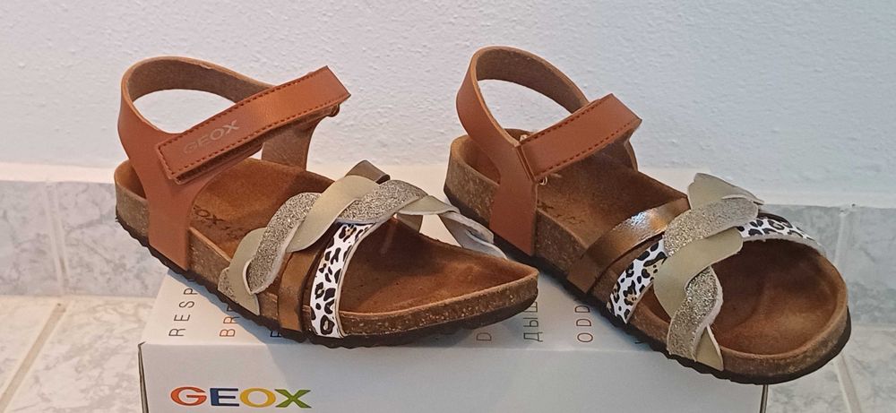 Sandália Menina Geox