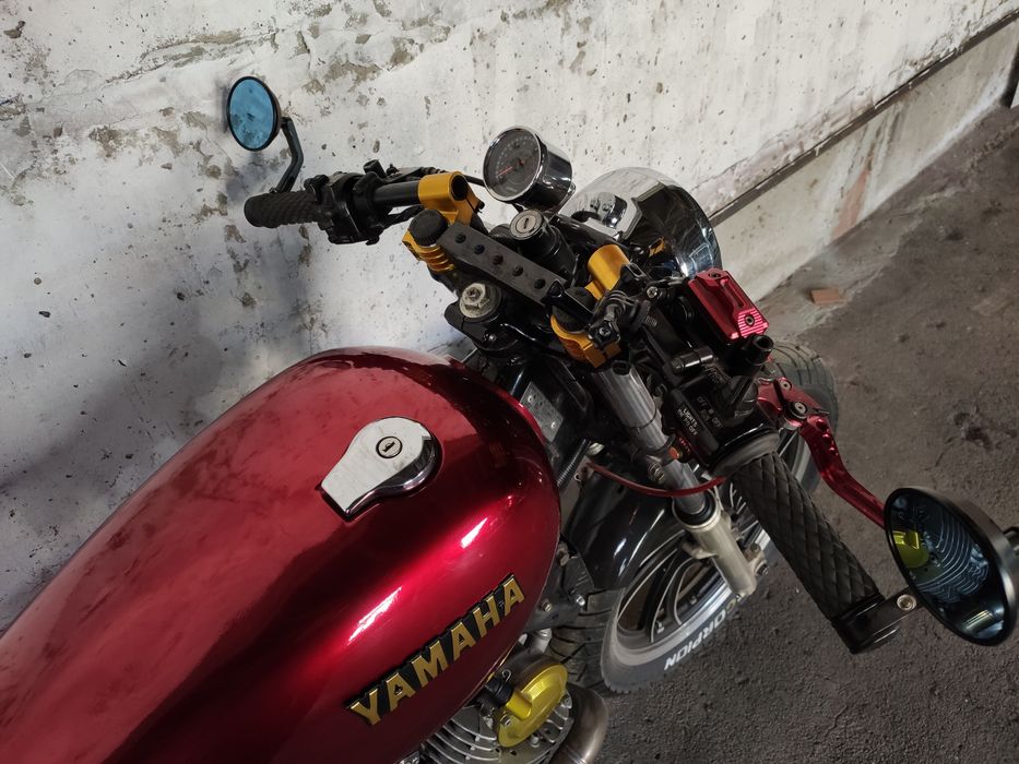 Yamaha xv750 Cafe Racer
