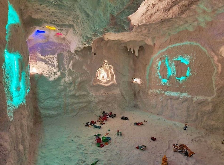 Продаж комерційного приміщення по Кам'янецькій