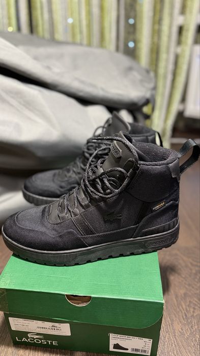 Чоловічі чорні черевики Lacoste