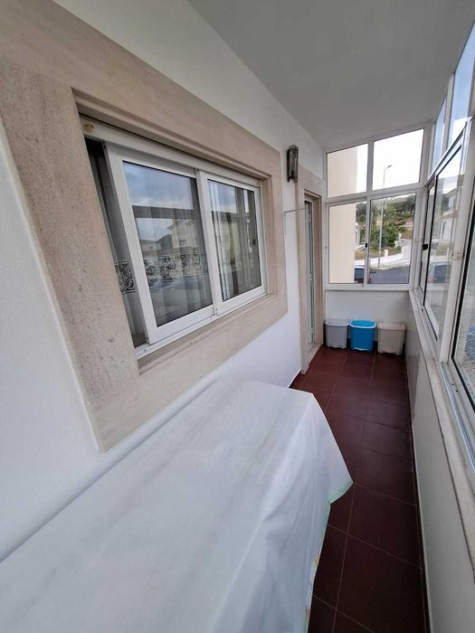Arrenda-se apartamento