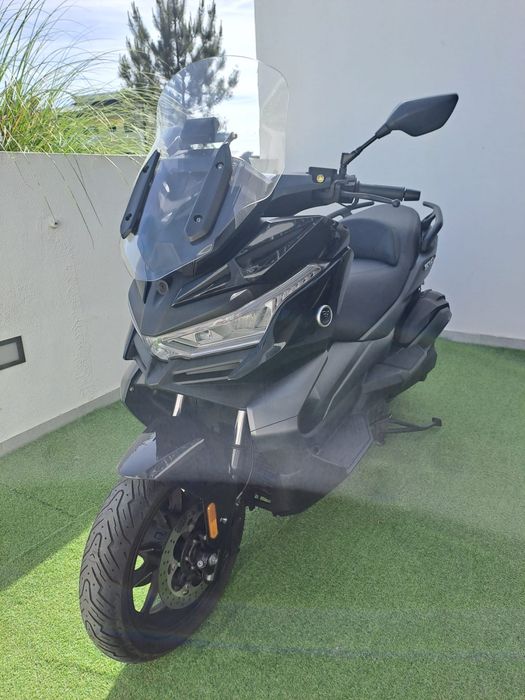 Voge SR4 Max T.