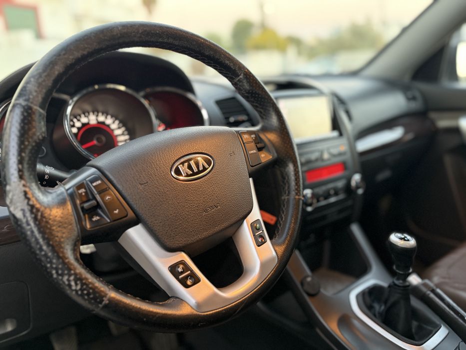 Kia Sorento 2.0CRDI 150cv 7 lugares 2011 Oportunidade de negócio Naciokal