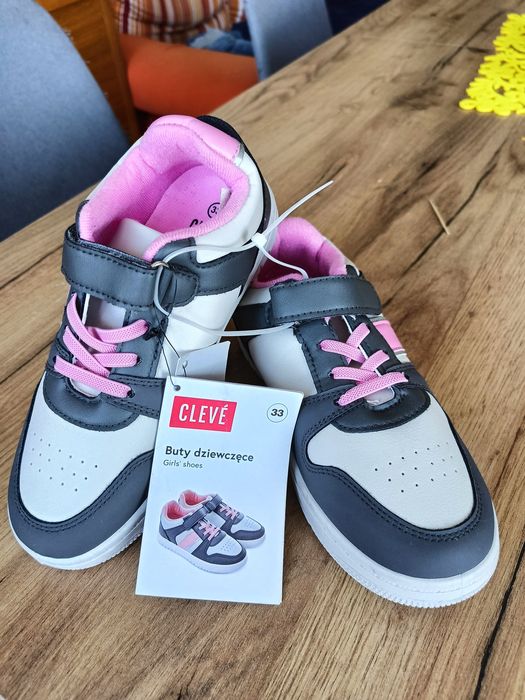 Buty sportowe/ adidasy