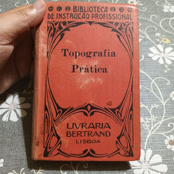 Livros amtigos diversos ver fotos alguns raros