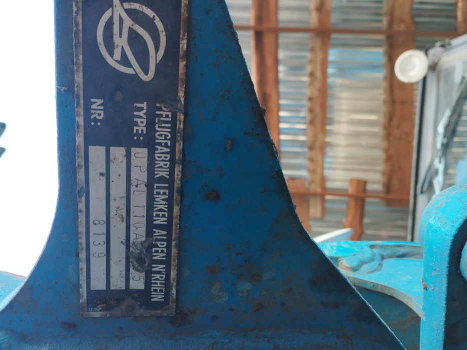 Плуг оборотний Lemkin