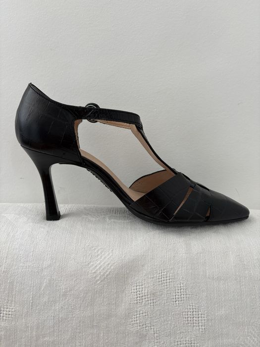 Buty Hispanitas 39 25cm