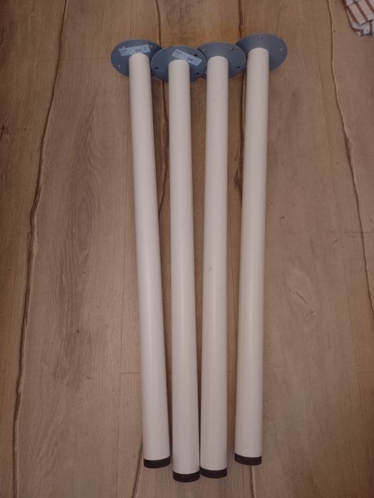 Sprzedam  nogi do stołu.