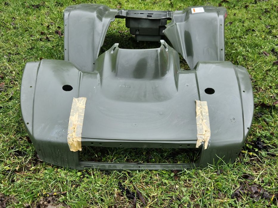 Plastiki owiewka Honda TRX 300 FOURTRAX Plastics  maska błotnik