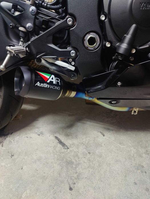 Escape Austin Racing GP3 - Yamaha R1/MT-10 (2015+)