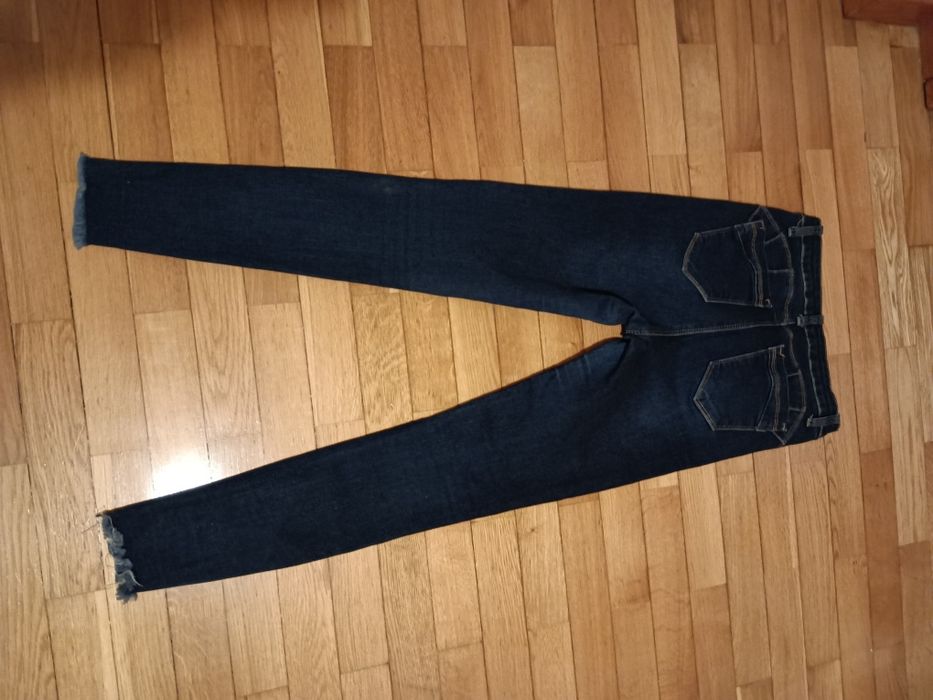 4 pares de calçasde ganga de Mulher n. 36( como novas)