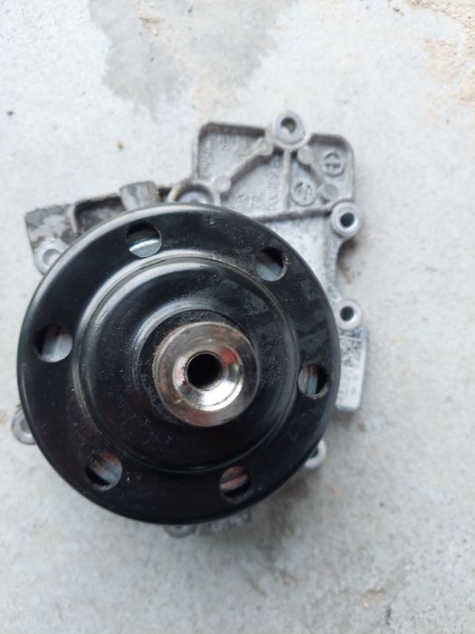 pompa wody wodna 2.2 651 sprinter 907 mercedes