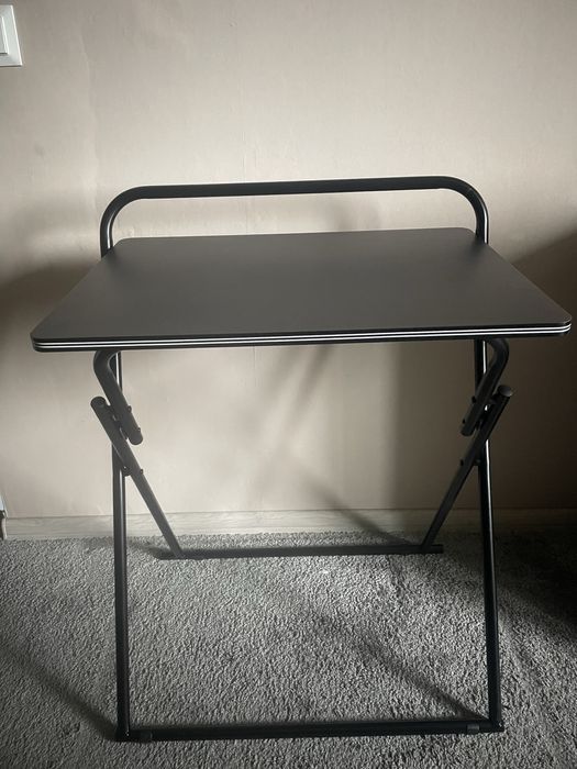 Стол раскладной.