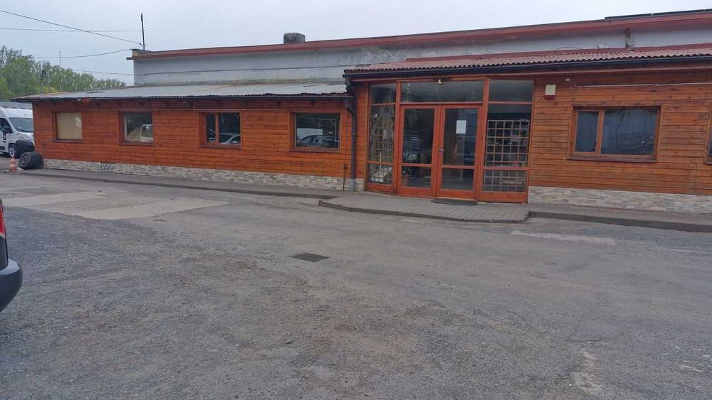 Wynajmę powierzchnię , lokal , garaże ,
