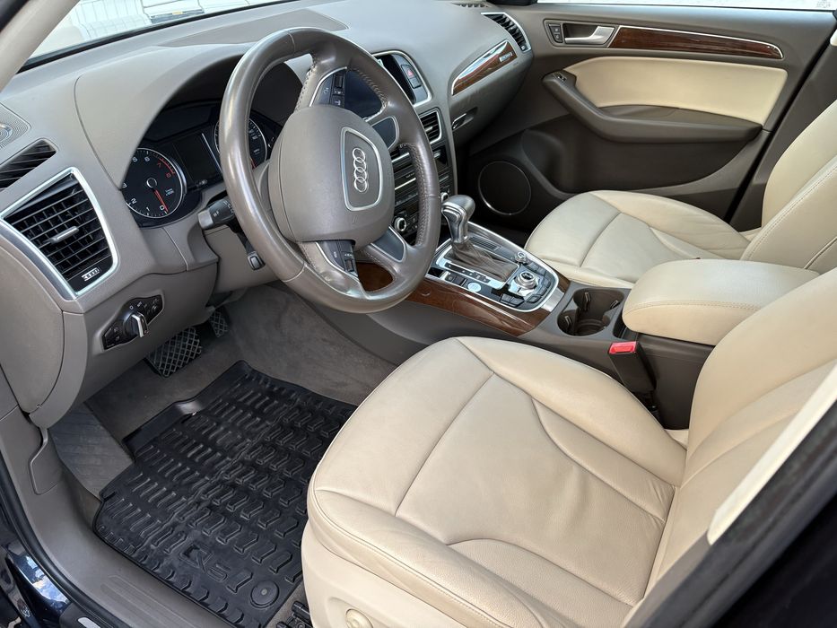 Audi q5 bardzo ladny stan