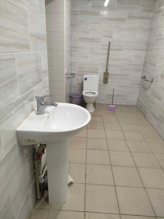 Продається кімната в гуртожитку р-н Алмазний