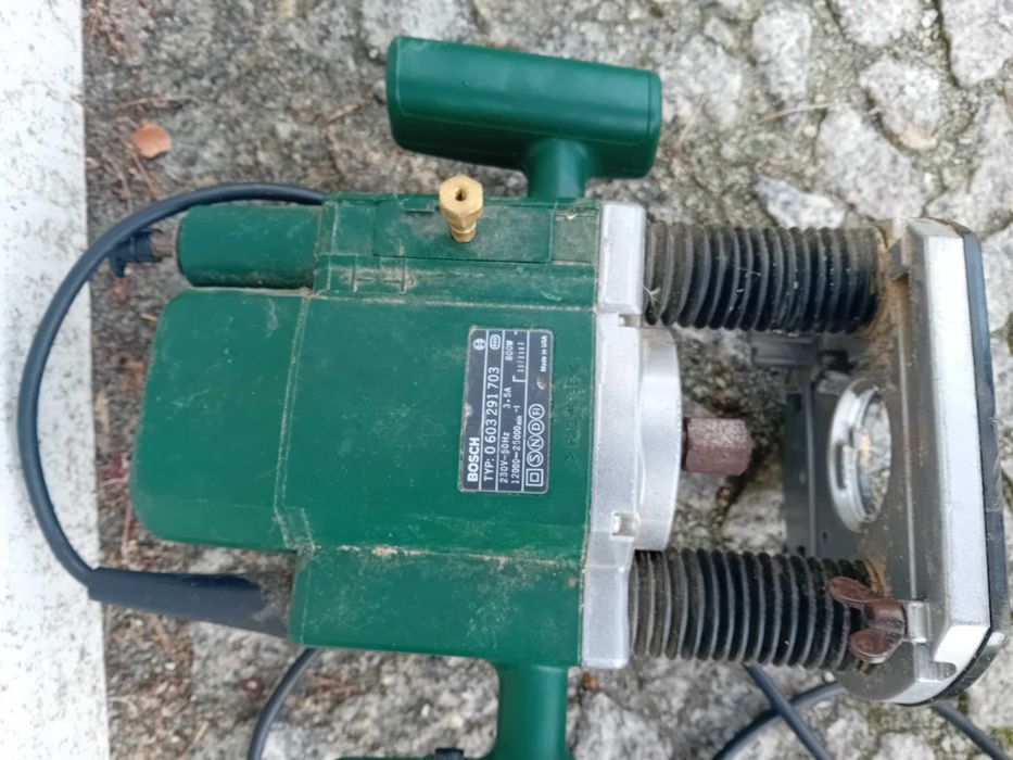 Frezarka Bosch POF 800 ACE