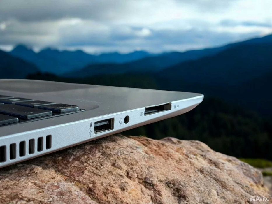 HP Probook 14" i5/8GB/256Nvme como Novo