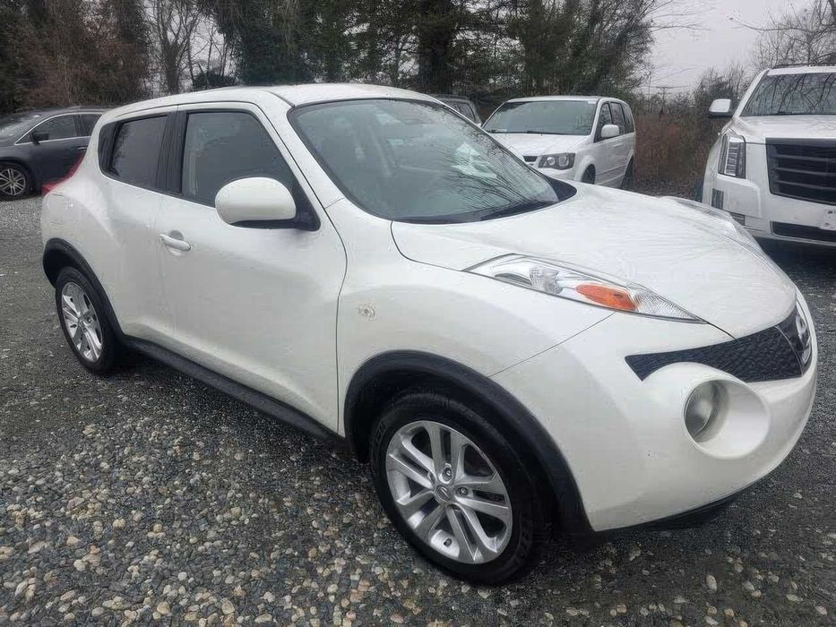 Nissan Juke SL      2014