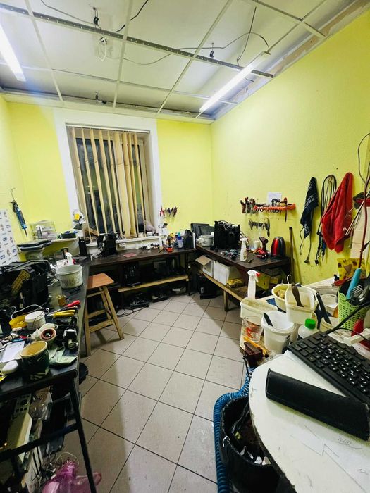Оренда приміщення в Луцьку (вул. Грушевського, 33) 59 кв.м
