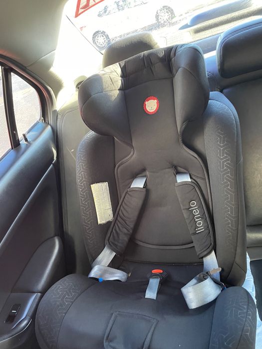 Автокресло від 0-18кг Lionelo в гарному стані ізофікс є