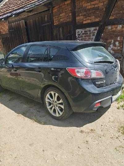 Samochód Mazda 3
