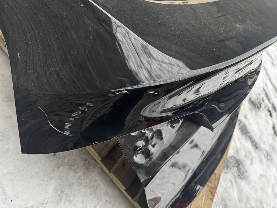 Кришка багажника Ляда Тесла Му Tesla model Y