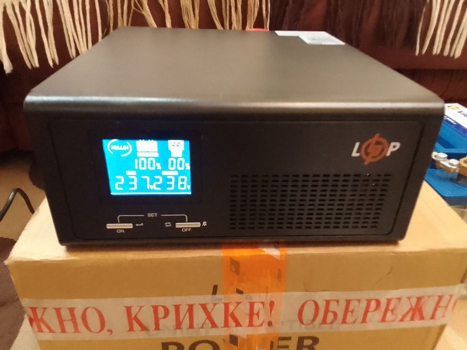 Джерело безперебійного живлення LPE-B-PSW 1000VA 1-25А