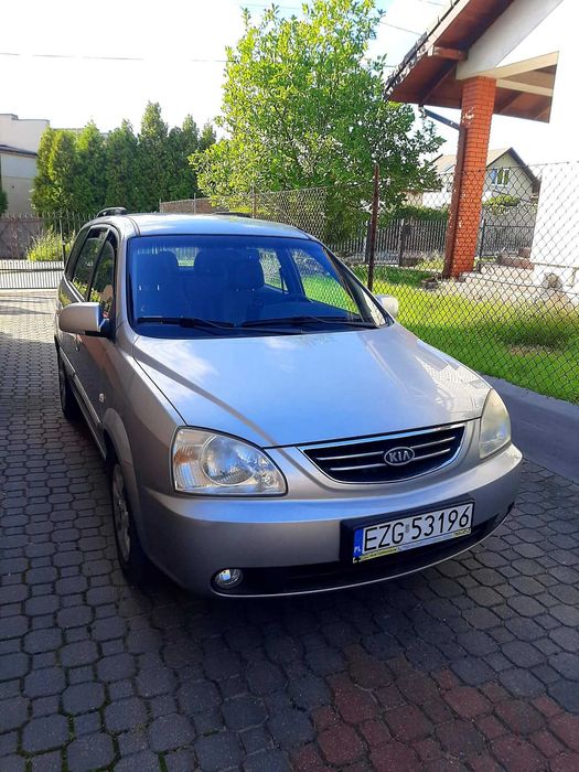 Kia Carens