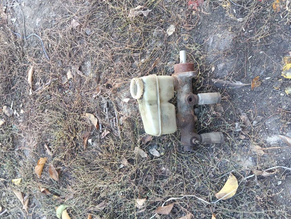 Стойки передні опель аскона