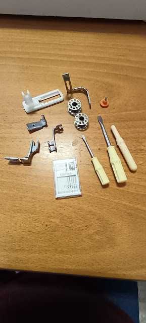 Máquina de Costura Deluxe zig-zag