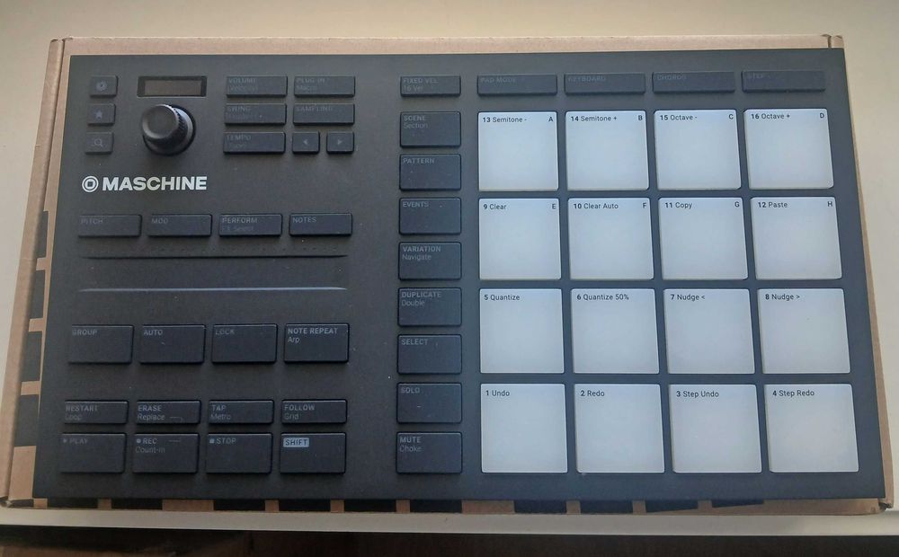 Native Instruments Maschine Mikro MK3