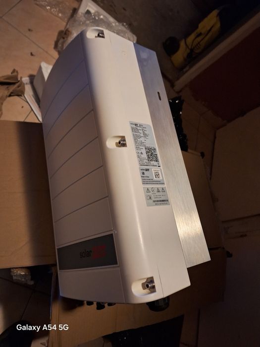 Falownik solaredge 7k, 1 rok użytkowany, jak nowy