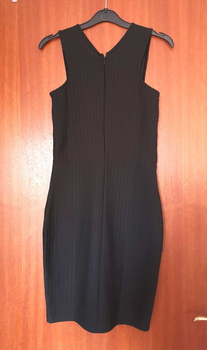 Vestido preto com padrão Mango, tamanho S