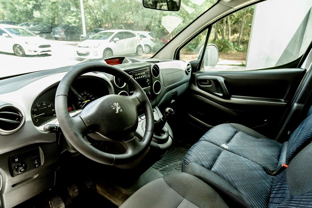 Peugeot Partner Office 1.6 90cv 3 lugares