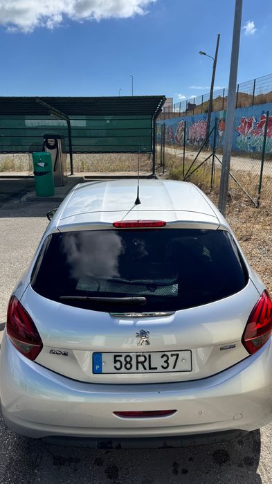 Peugeot 208 1.6 Blue HDI Allure