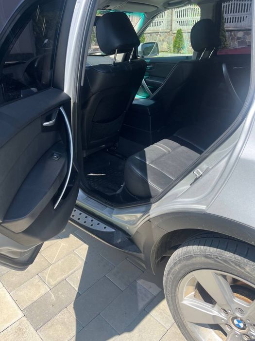 Продам машину терміново BMW x3