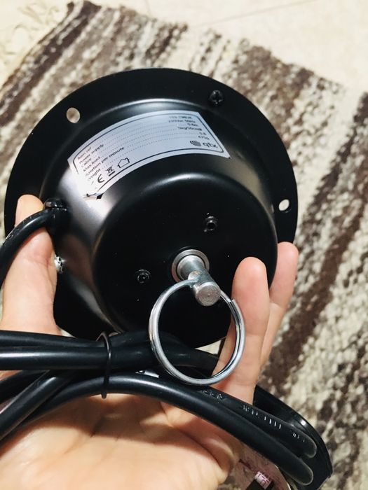 Motor elétrico para disco balls