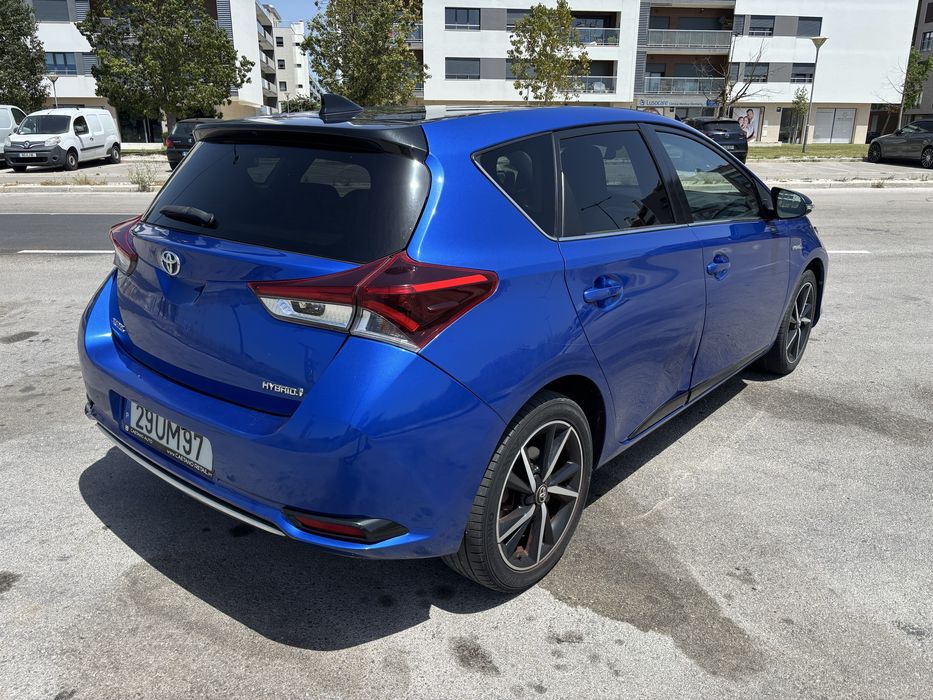Toyota Auris 1.8 hibrido 80mil kms