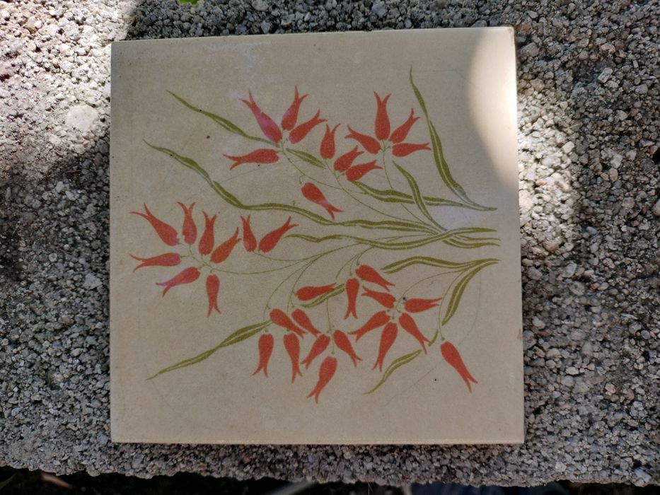 Azulejos com motivo floral