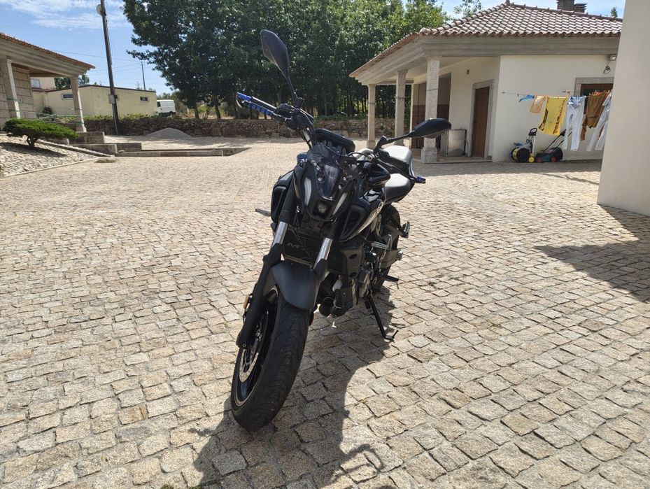 2024!!! Yamaha MT-07 35kw (deslimitada) - IMPECÁVEL!!!
