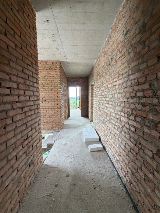 Продаж сучасного будинку біля лісу в с. Хотів | 220м² + SPA-комплекс | Без комісії. Газ