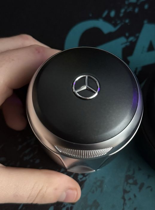 Попільничка Mersedes, Infiniti