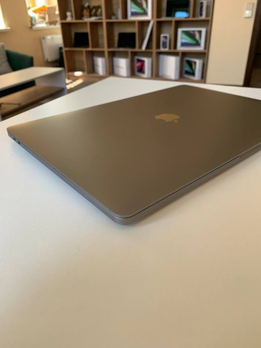 MacBook Pro 16" Space Gray 2019 (MVVK2) i9 16gb 1TB