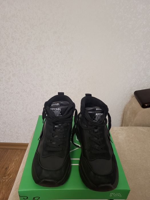 Ботинки жіночі, демисезонні. Б/ У.