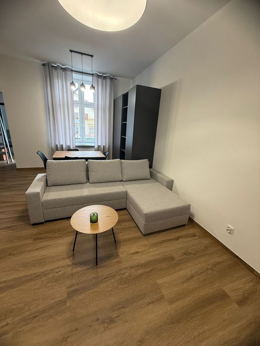 BEZCZYNSZOWY nowy Apartament w samym centrum 3 pokoje 62 m² - Widok 2