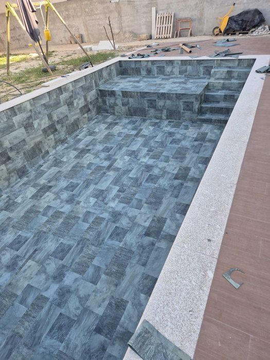 Construcao de piscinas churrasqueiras manutenção de jardins